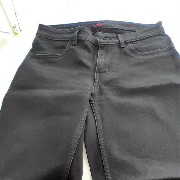 Jeans in size 24/ small - Picture 4 of 9